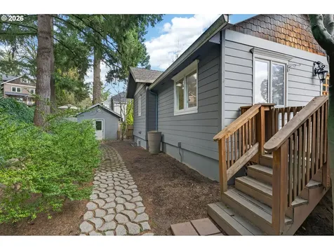 1235 11th Street West Linn OR 97068