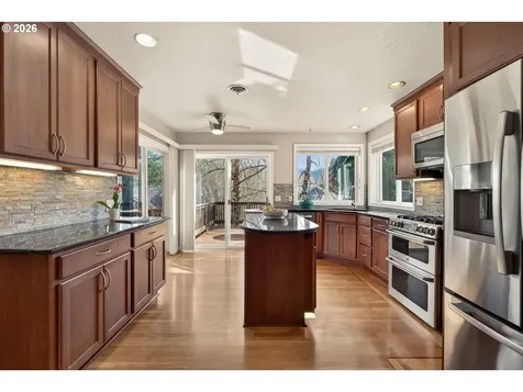 1235 11th Street West Linn OR 97068