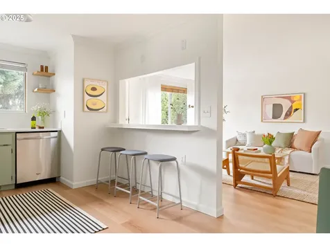 5428 SE 100th Avenue Portland OR 97266