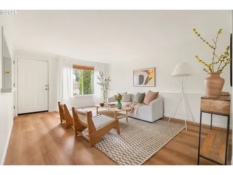 5428 SE 100th Avenue Portland OR 97266