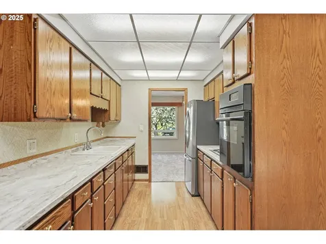 1622 W 12th Street The Dalles OR 97058