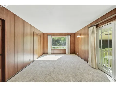 1622 W 12th Street The Dalles OR 97058