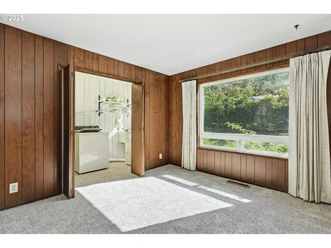 1622 W 12th Street The Dalles OR 97058