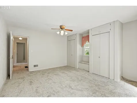 1622 W 12th Street The Dalles OR 97058