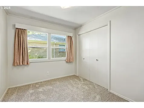 1622 W 12th Street The Dalles OR 97058
