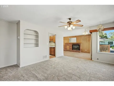 1622 W 12th Street The Dalles OR 97058