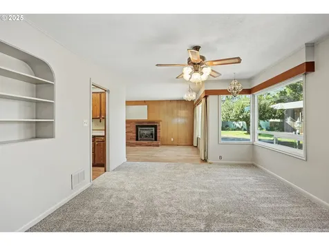 1622 W 12th Street The Dalles OR 97058