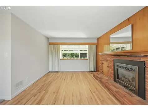 1622 W 12th Street The Dalles OR 97058