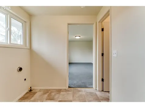 1560 Acacia Avenue Eugene OR 97408