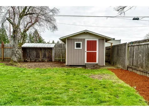 1560 Acacia Avenue Eugene OR 97408