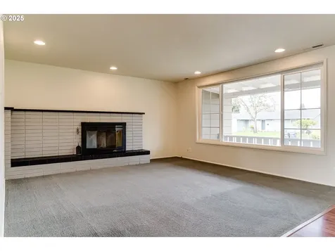 1560 Acacia Avenue Eugene OR 97408