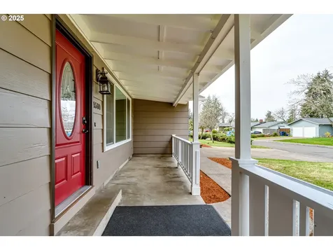 1560 Acacia Avenue Eugene OR 97408