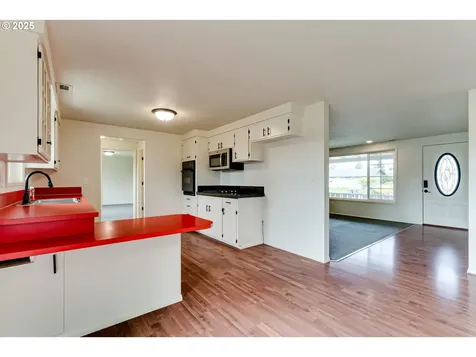 1560 Acacia Avenue Eugene OR 97408