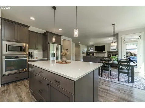 15319 NE 107th Street Vancouver WA 98682