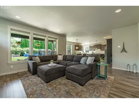 15319 NE 107th Street Vancouver WA 98682