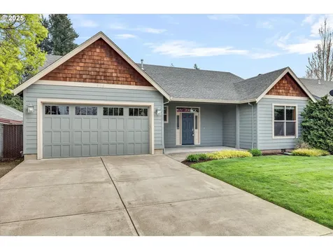 920 N Ivy Street Canby OR 97013