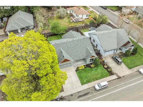 920 N Ivy Street Canby OR 97013