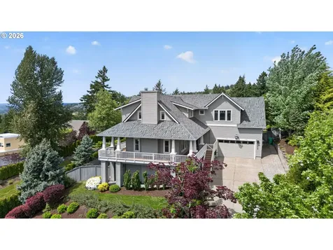 8435 NW Hazeltine Street Portland OR 97229