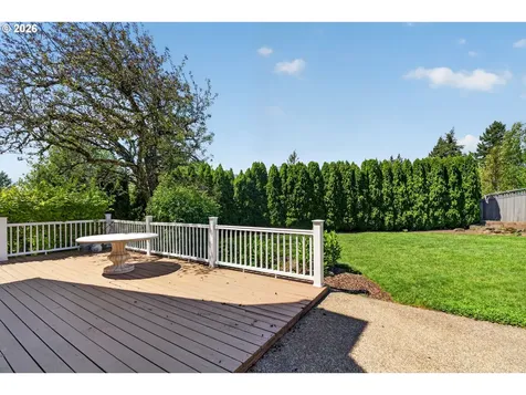 8435 NW Hazeltine Street Portland OR 97229
