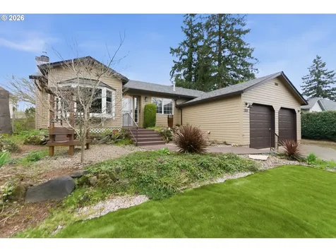 1315 High Street Gladstone OR 97027