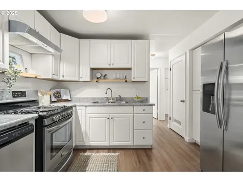 6116 NE 14th Avenue Portland OR 97211