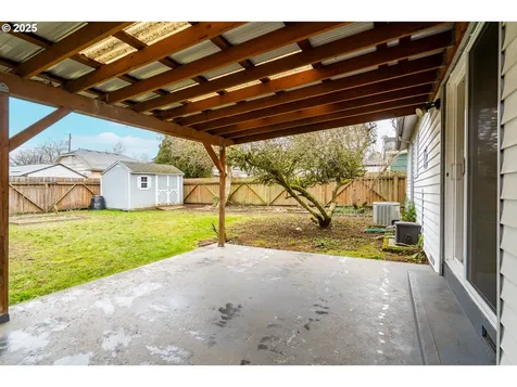 6116 NE 14th Avenue Portland OR 97211