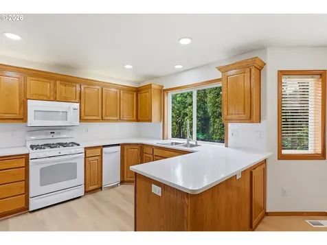 16424 NW Brandberry Drive Portland OR 97229
