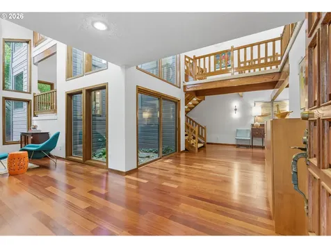 4393 Sundew Court Lake Oswego OR 97035