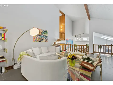 4393 Sundew Court Lake Oswego OR 97035