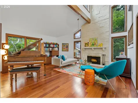 4393 Sundew Court Lake Oswego OR 97035