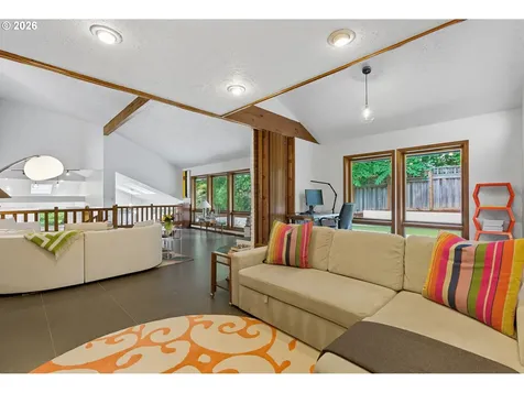 4393 Sundew Court Lake Oswego OR 97035