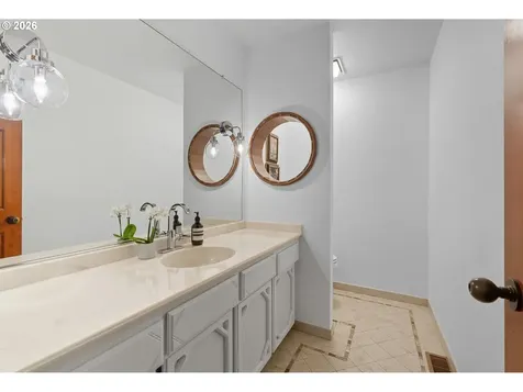 4393 Sundew Court Lake Oswego OR 97035