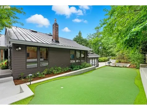 4393 Sundew Court Lake Oswego OR 97035