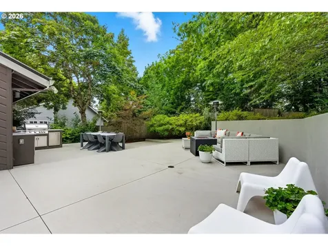 4393 Sundew Court Lake Oswego OR 97035
