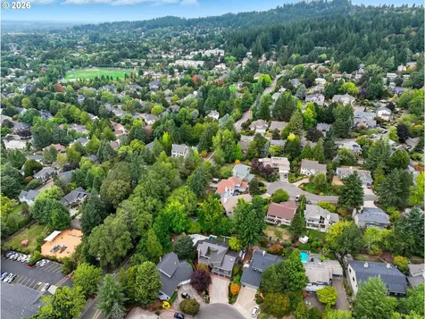4393 Sundew Court Lake Oswego OR 97035