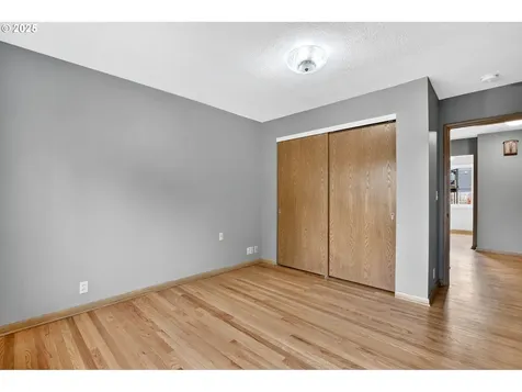 8112 SW 5th Avenue Portland OR 97219