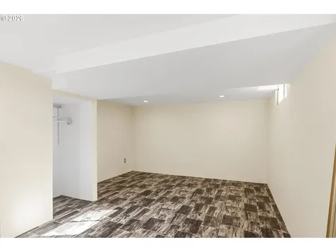 2115 NE 136th Avenue Portland OR 97230
