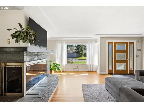 2115 NE 136th Avenue Portland OR 97230