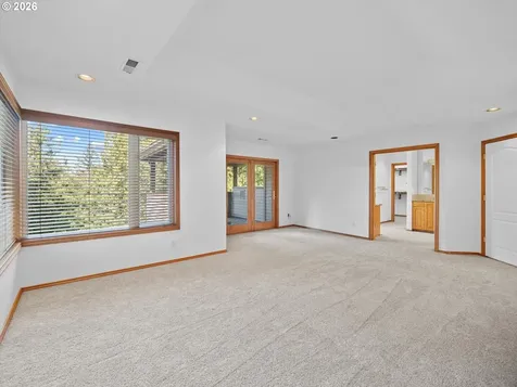 9325 NW Old Skyline Boulevard Portland OR 97231