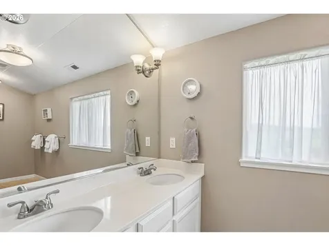 298 Roberson Road Woodland WA 98674