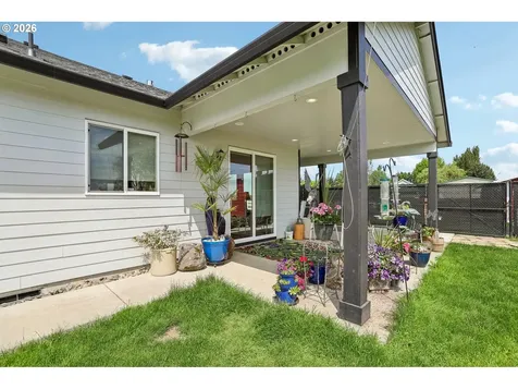 298 Roberson Road Woodland WA 98674