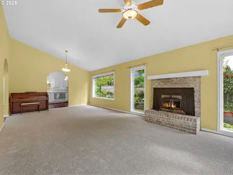 343 Hemlock Street Seaside OR 97138