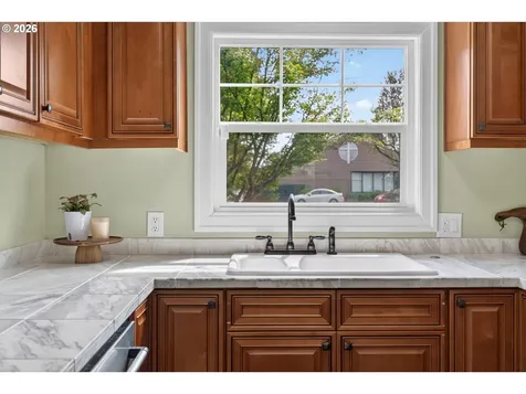 2241 SE 92nd Avenue Portland OR 97216