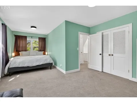 2241 SE 92nd Avenue Portland OR 97216