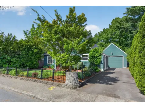 2241 SE 92nd Avenue Portland OR 97216
