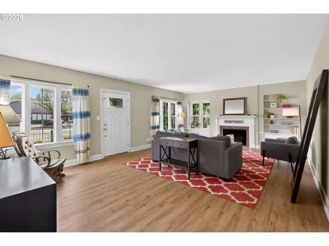 2241 SE 92nd Avenue Portland OR 97216