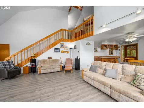 27442 Crow Road Eugene OR 97402