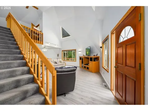 27442 Crow Road Eugene OR 97402
