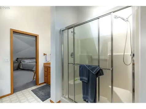 27442 Crow Road Eugene OR 97402