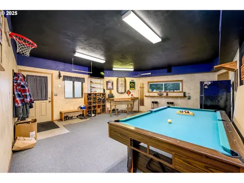 27442 Crow Road Eugene OR 97402